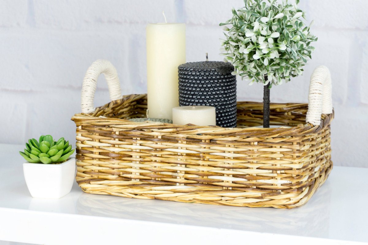 Плетеные корзины в интерьере ванной