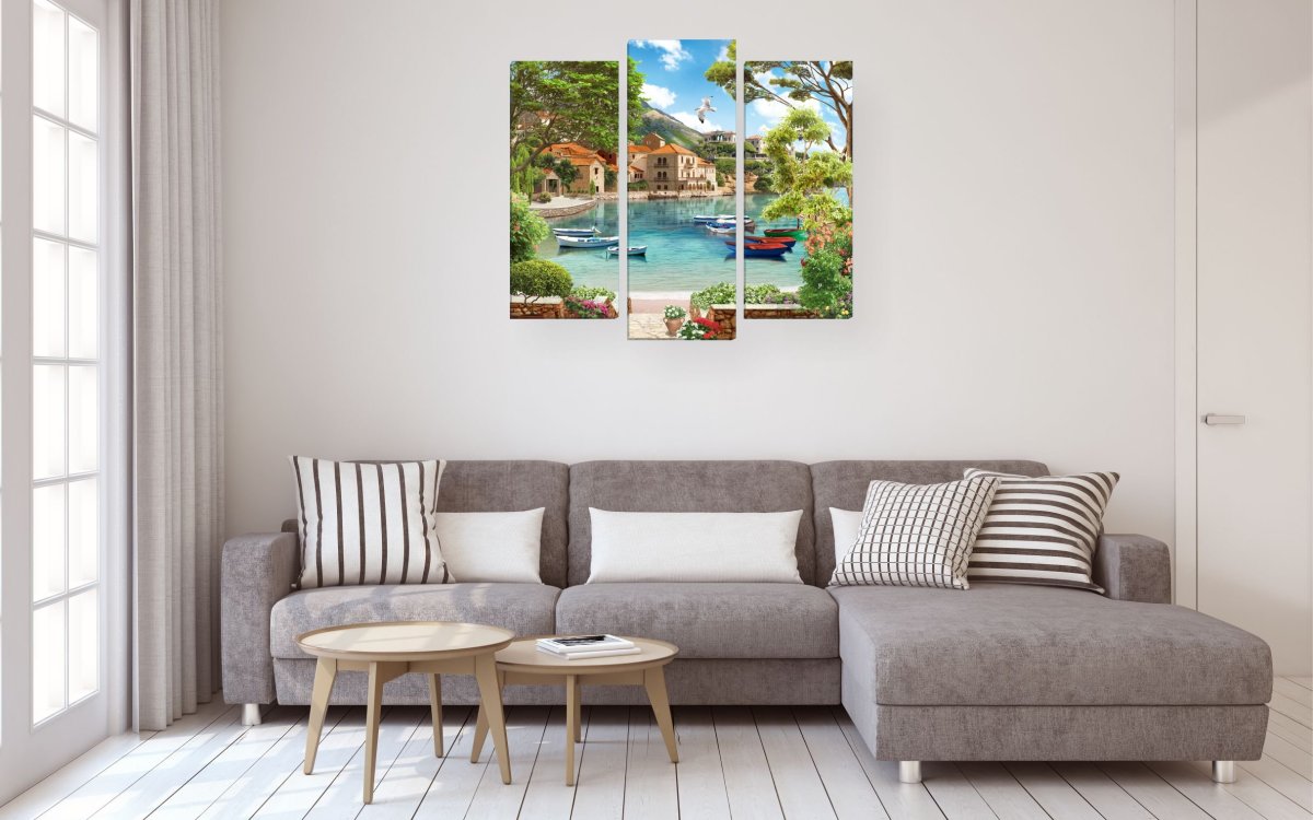 Картины над диваном в гостиной