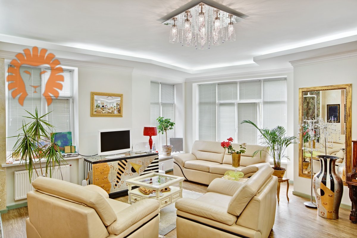 Потолочная люстра MW Light Ивонна 459010405