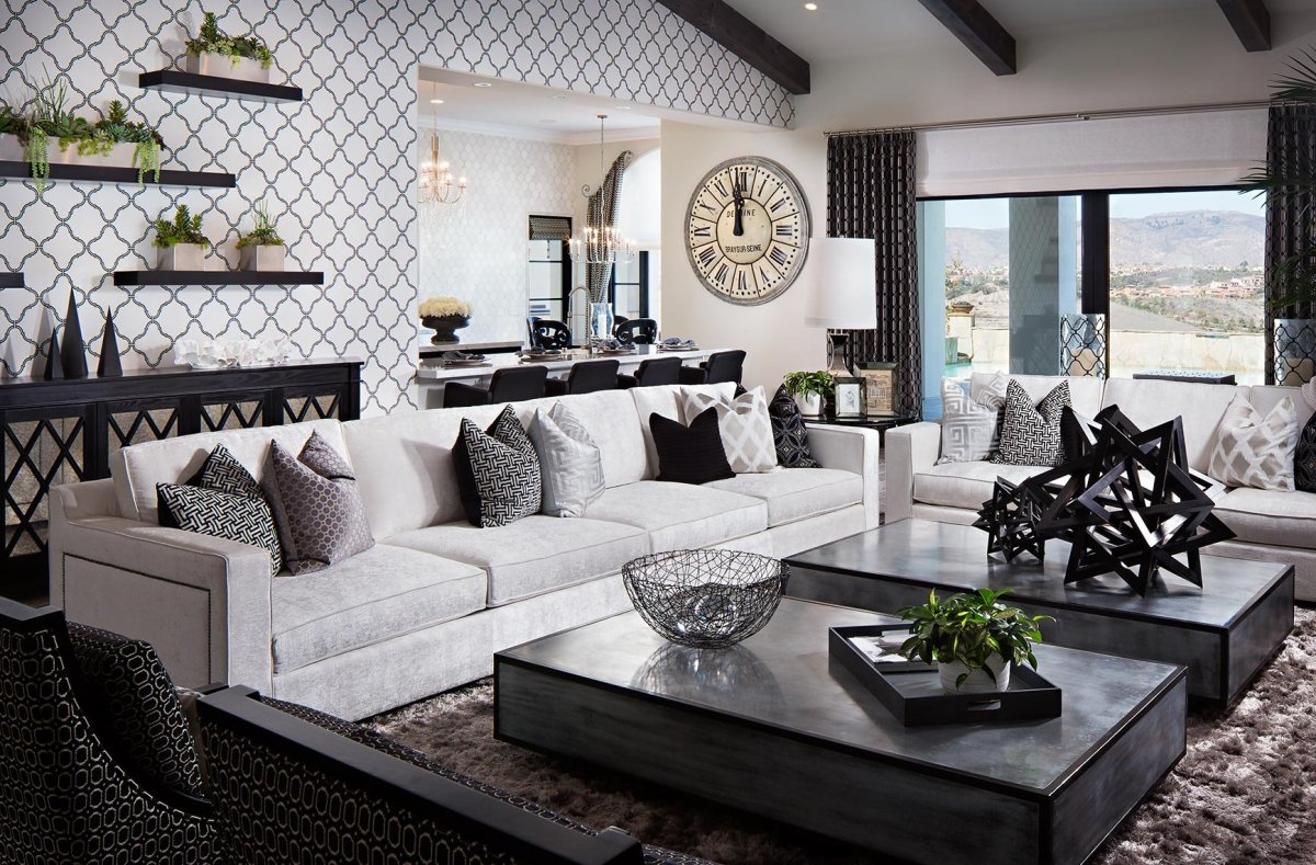 Обои с крупным рисунком в интерьере гостиной