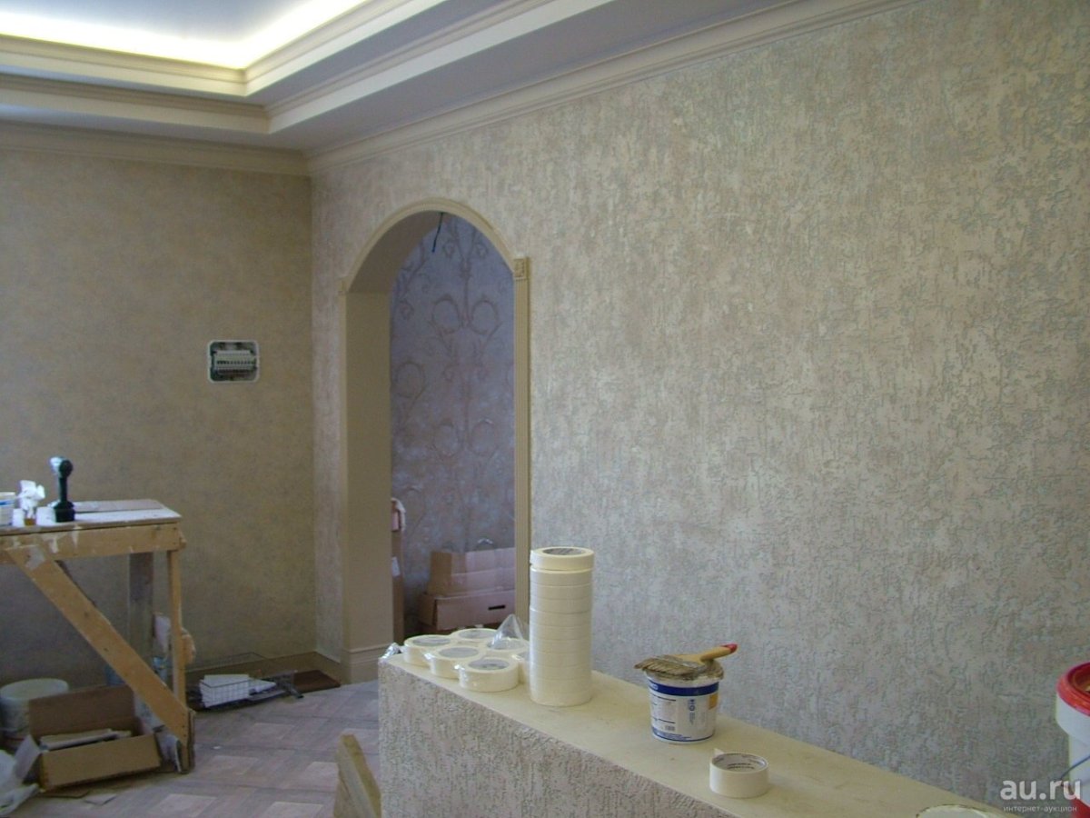 Декоративная штукатурка короед для внутренней отделки стен