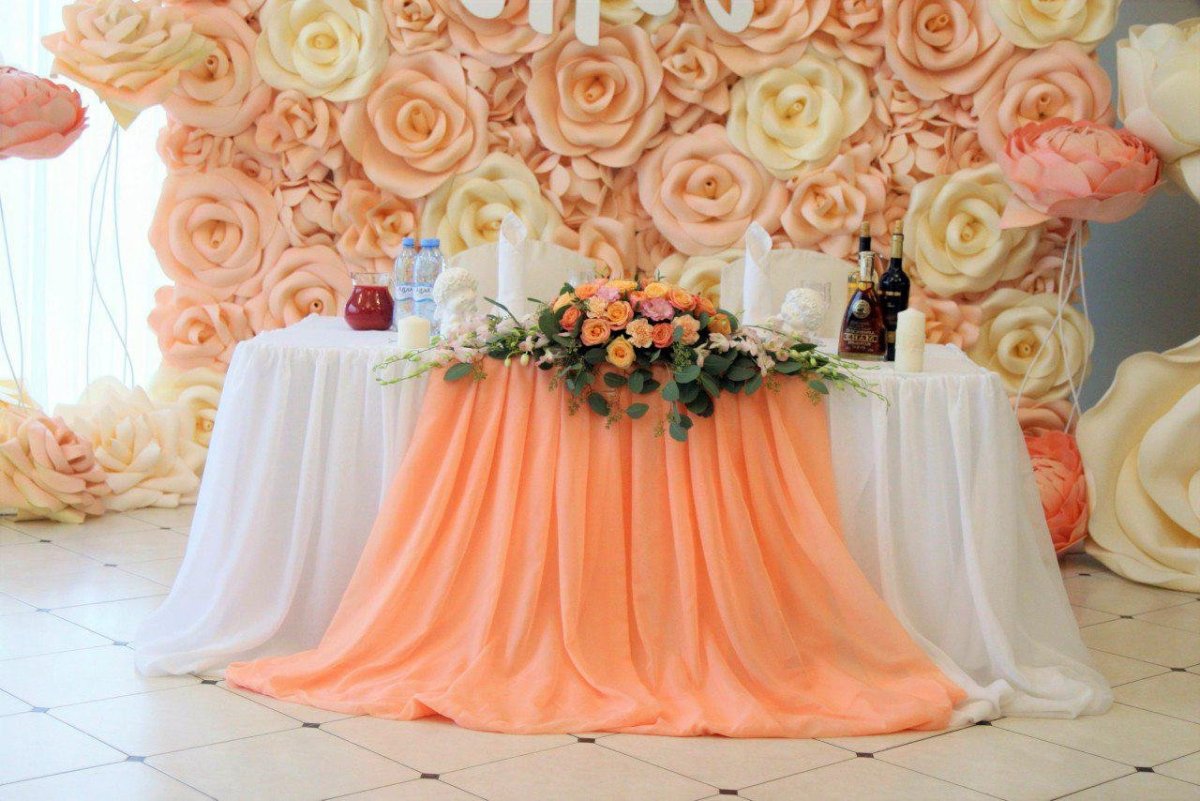 Украшение свадьбы в персиковых тонах