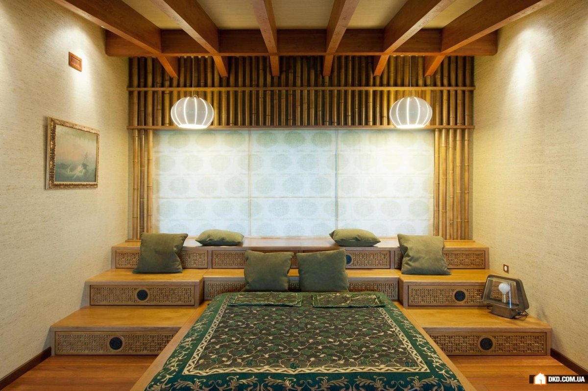 Спальня в загородном доме в Восточном стиле