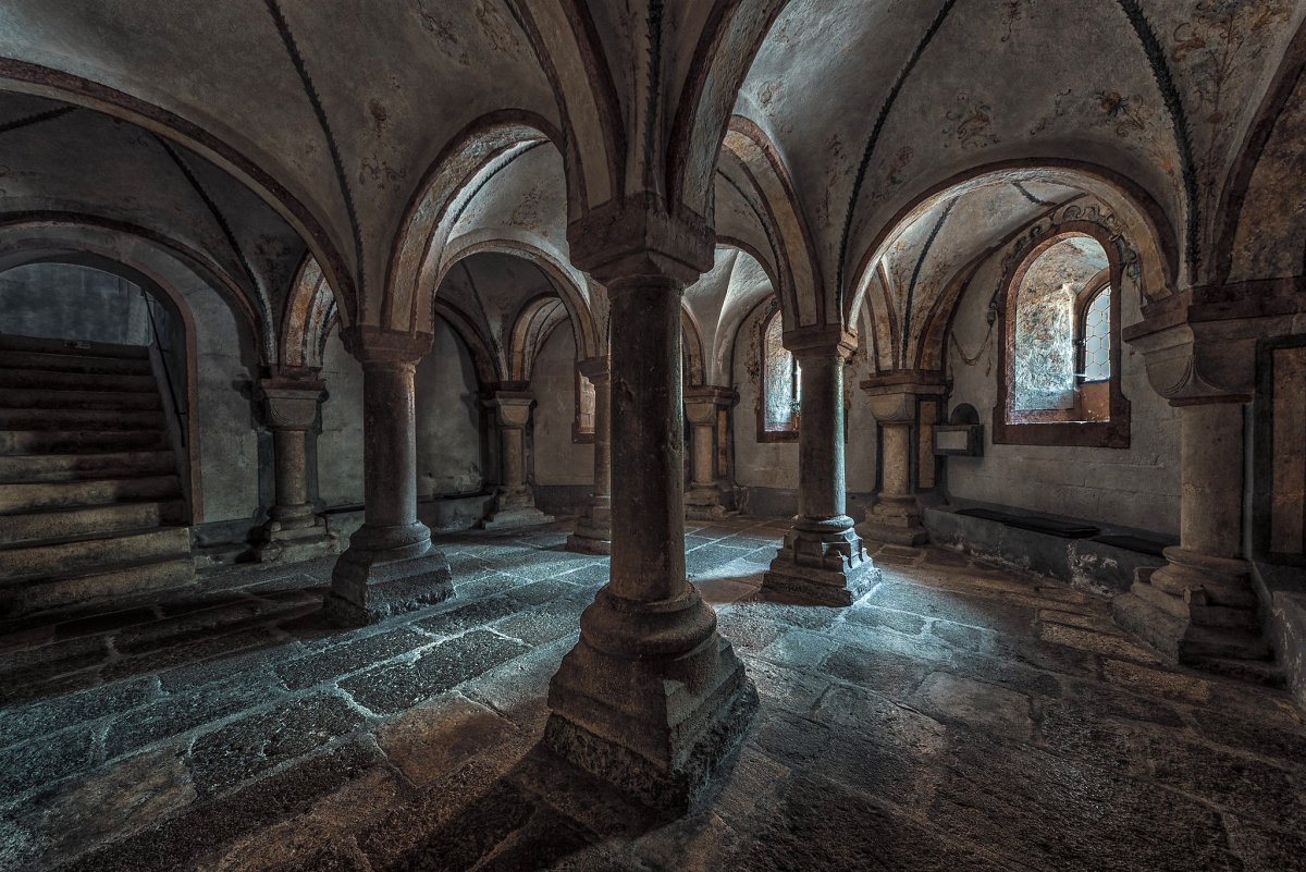 Крипта склеп