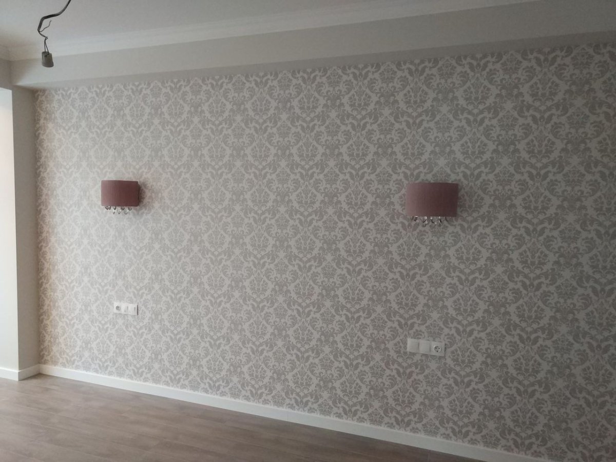 Комбинированные обои для гостиной