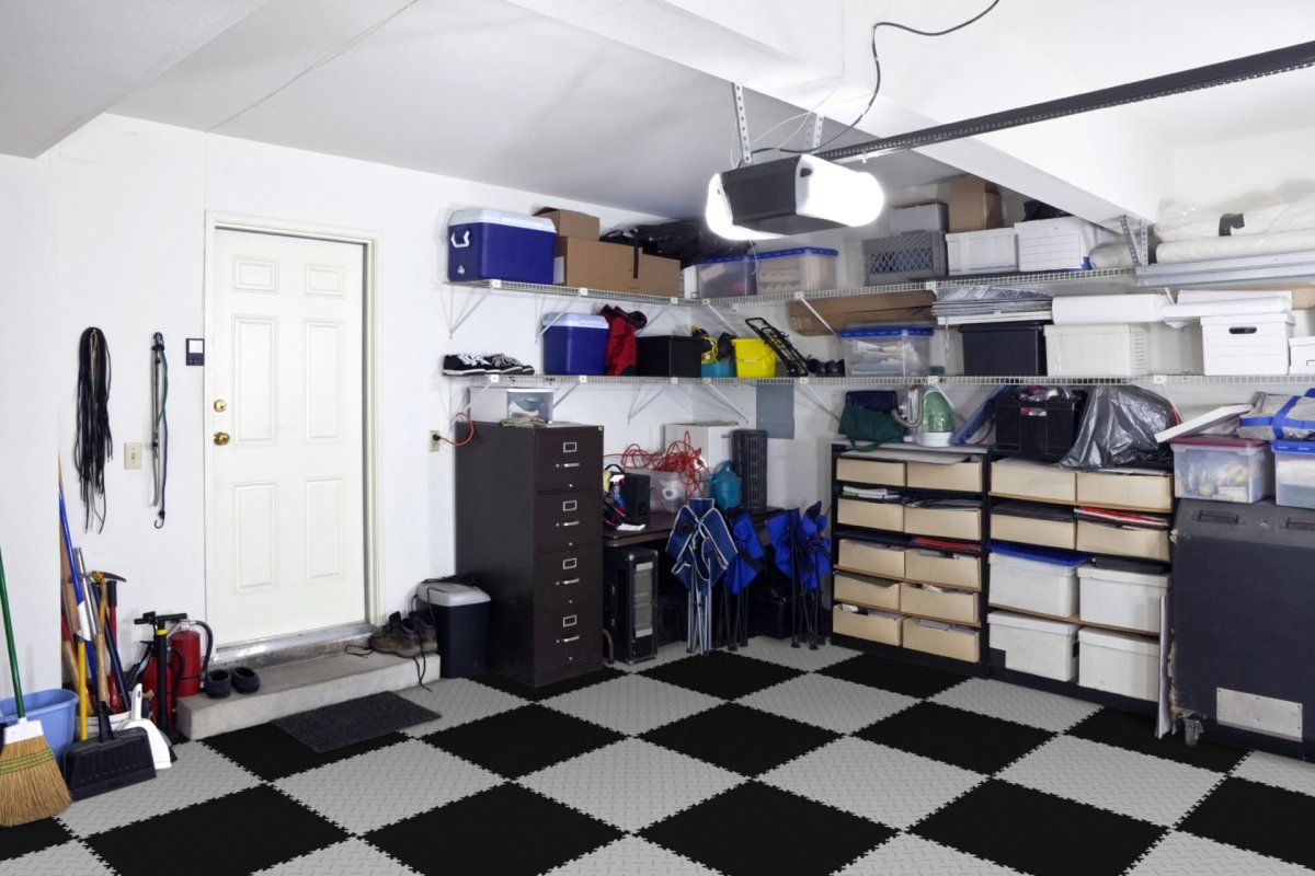 Интерьеры гаражей из плитки