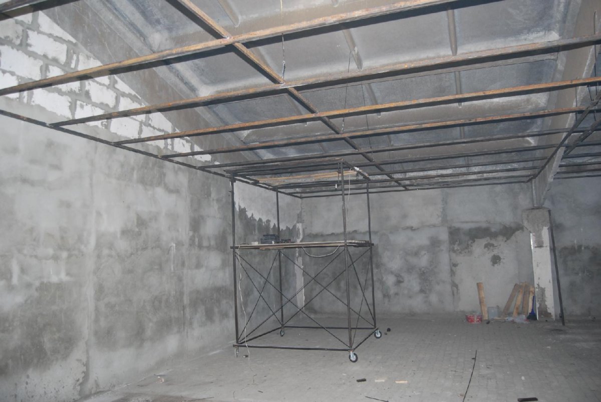 Навесной потолок в гараже