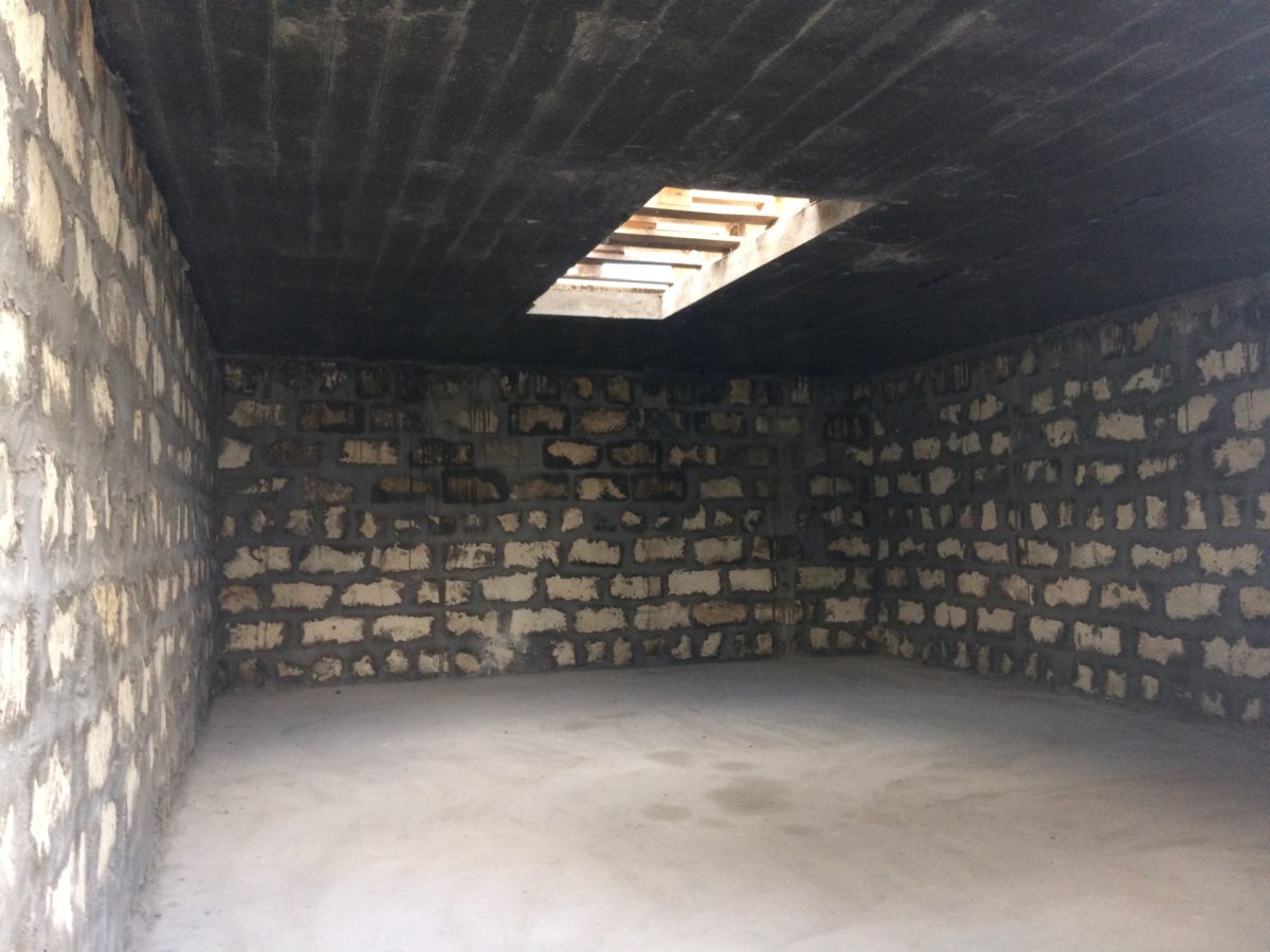 Интерьер мастерской в гараже