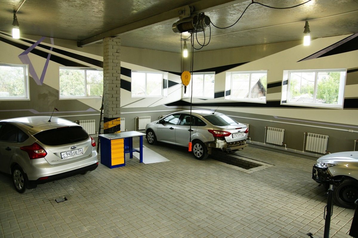 Интерьер автосервиса