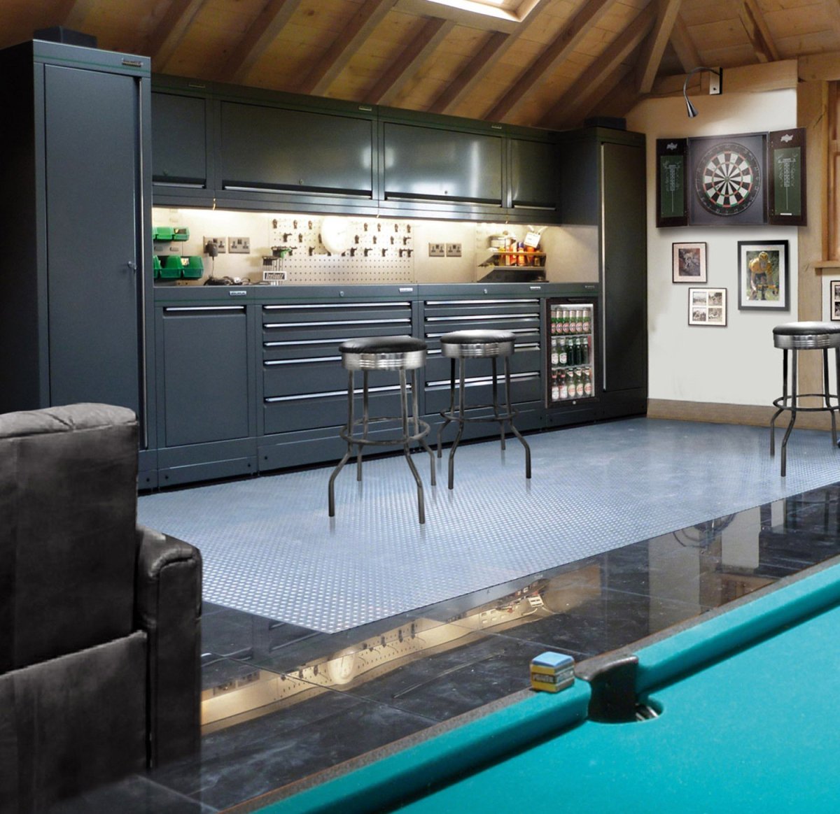 Дизайнерская отделка гаража