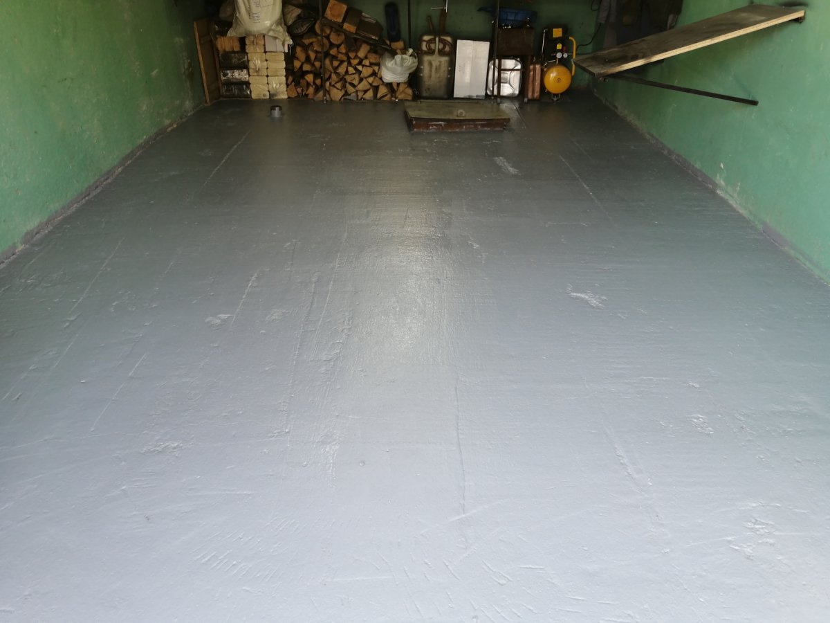 Покраска цементного пола в гараже