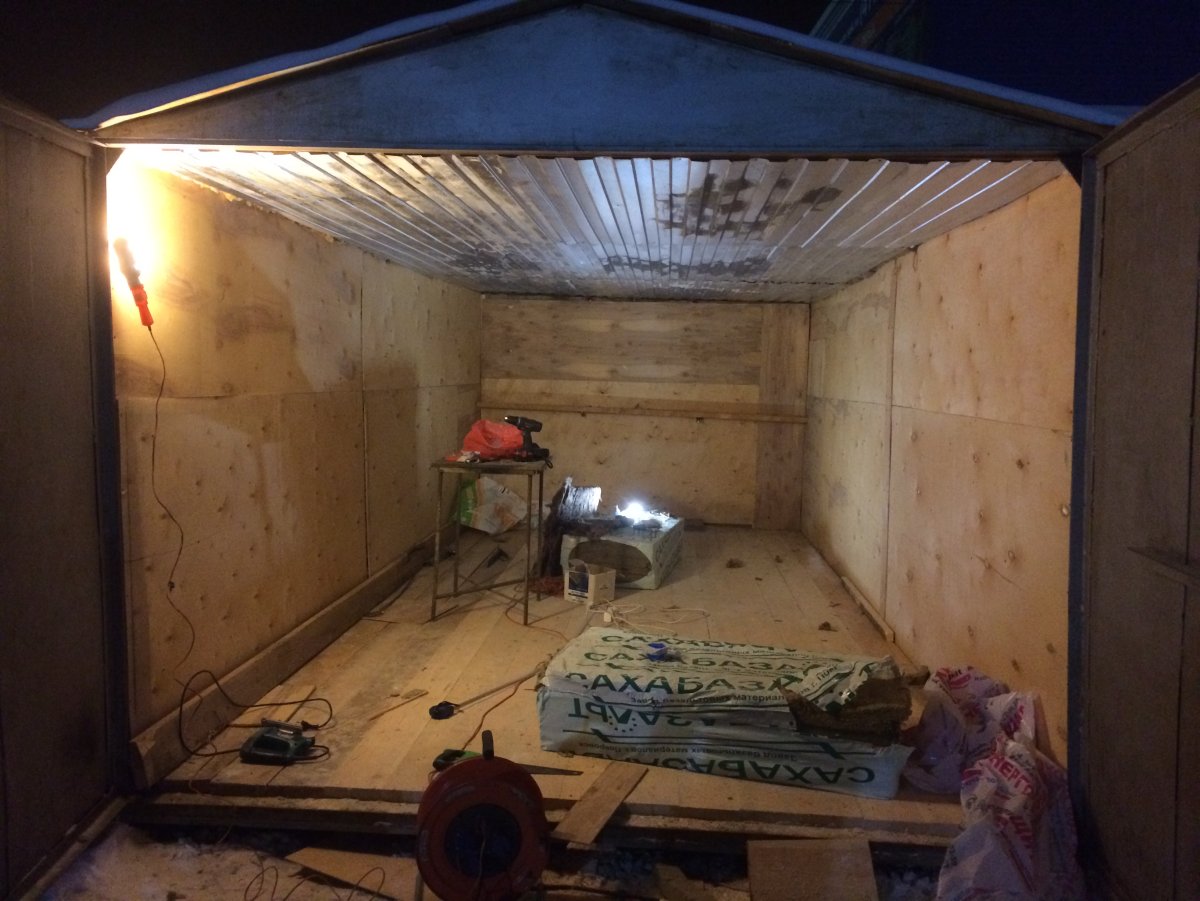 Плитка в гараж на стены