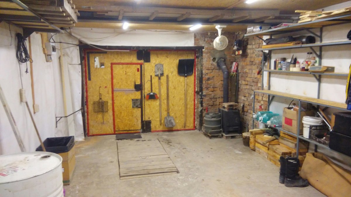 Гараж 6х5 внутри