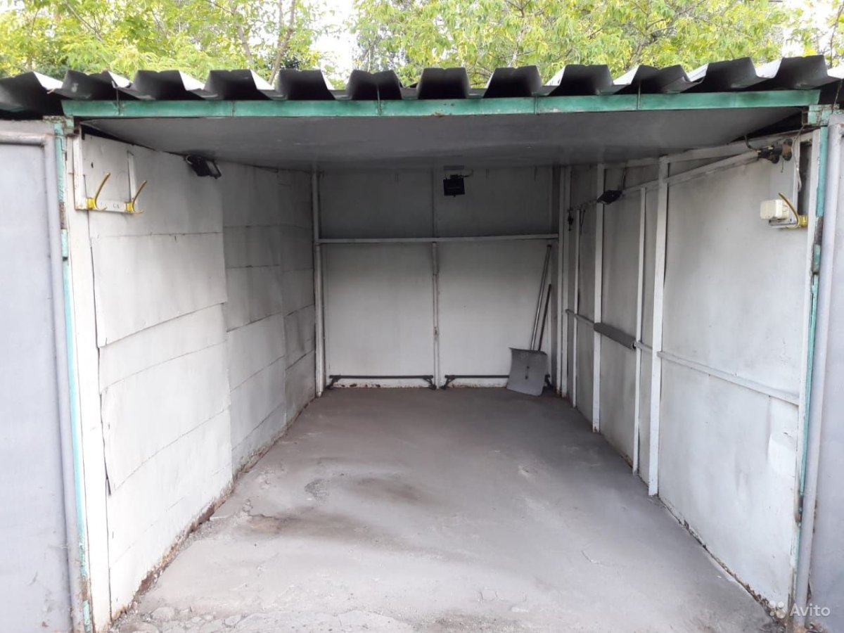 Части гаража