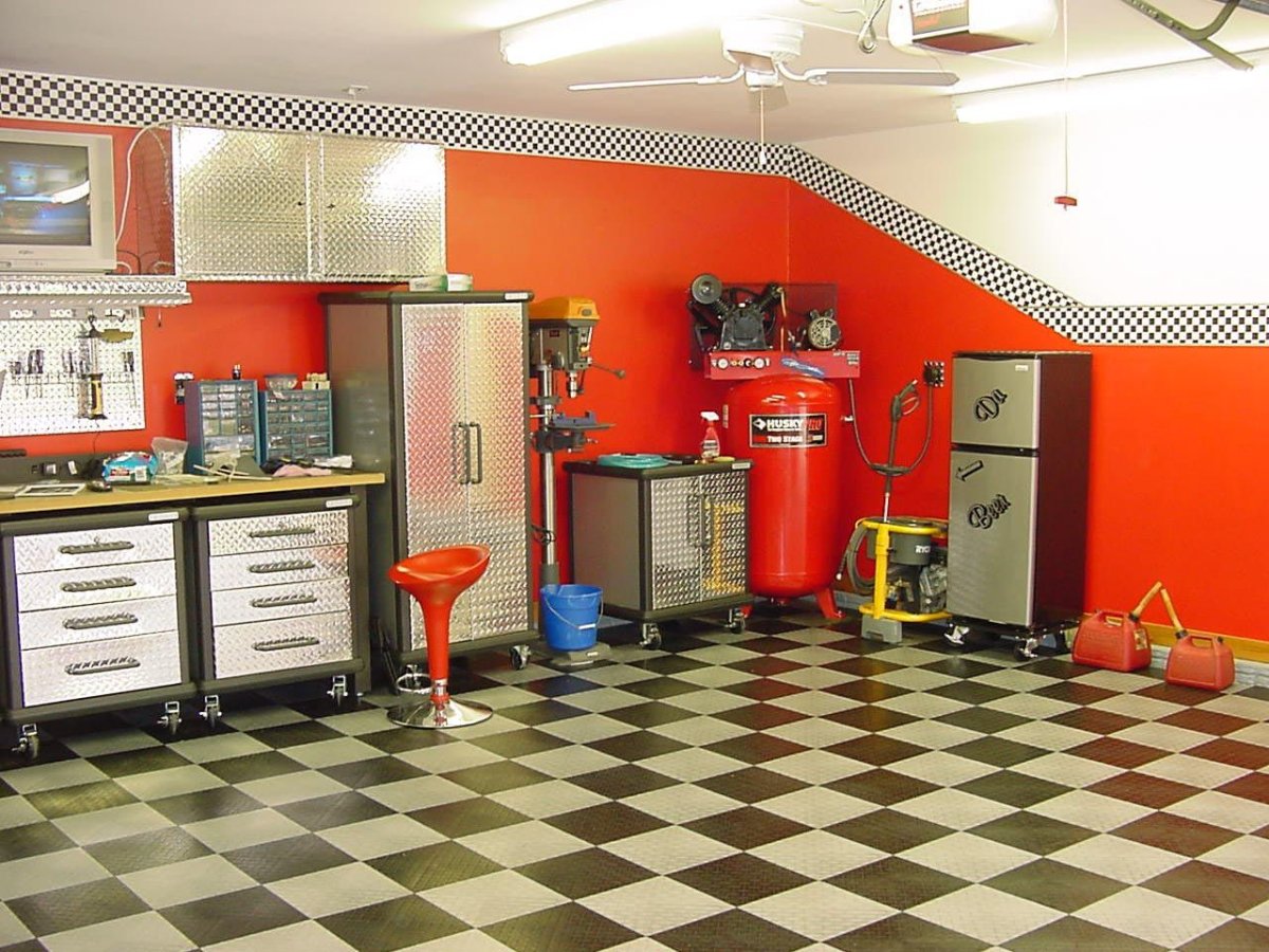 Гараж мечты для посиделок