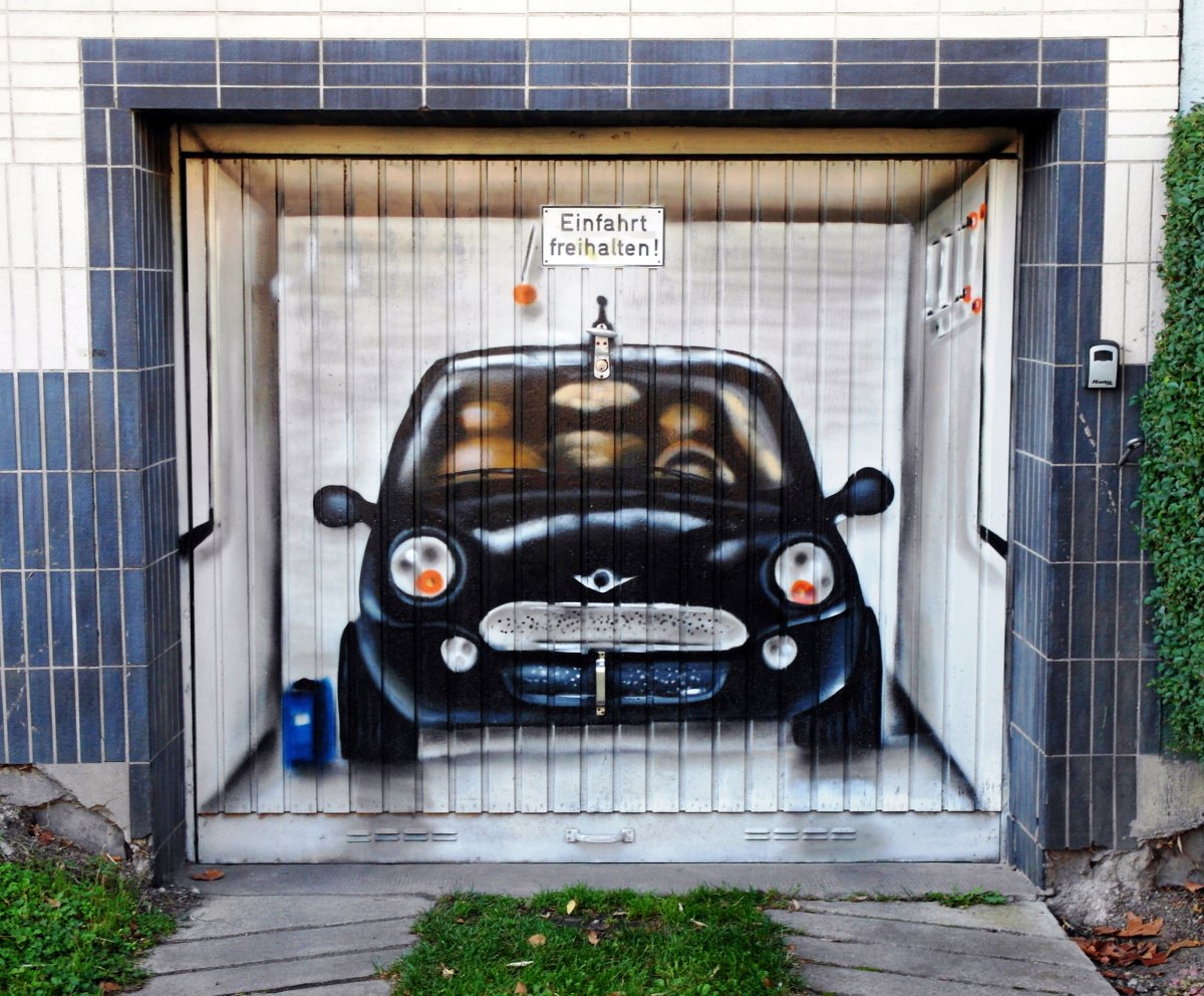 Ворота с лошадьми