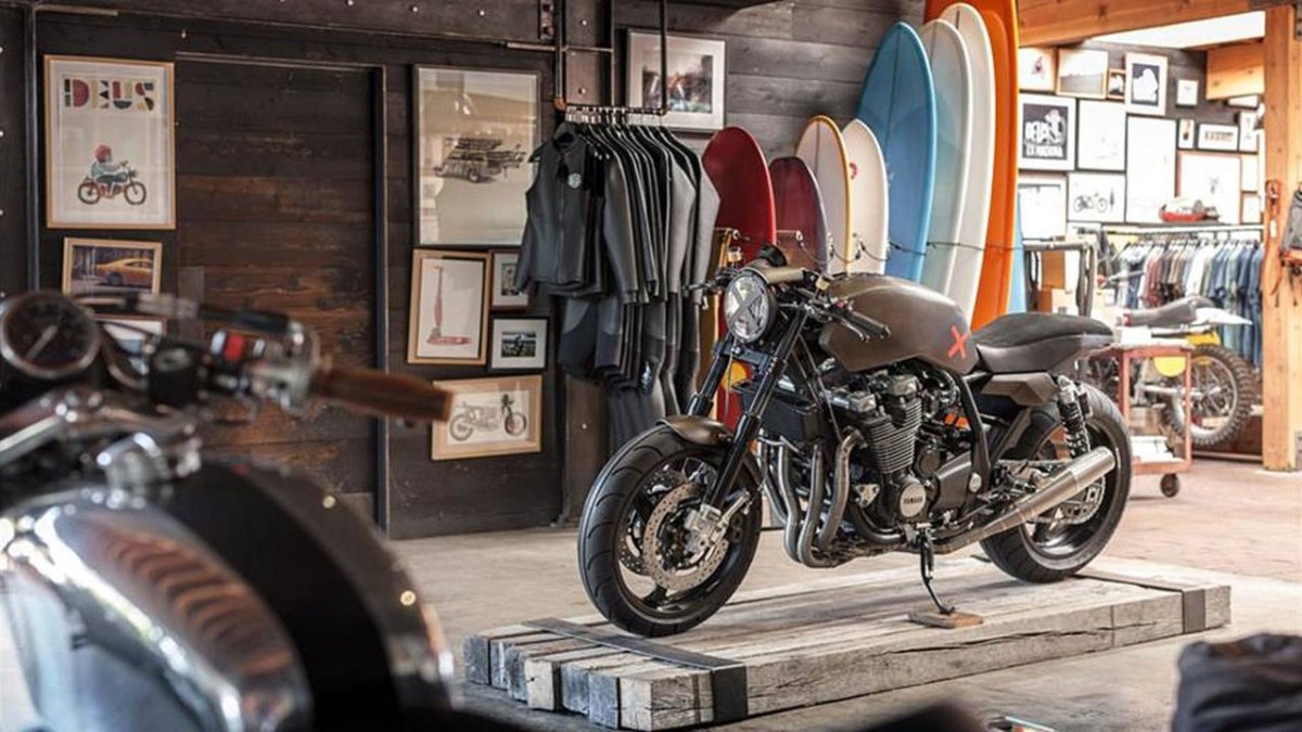Yamaha XJR Deus Cafe