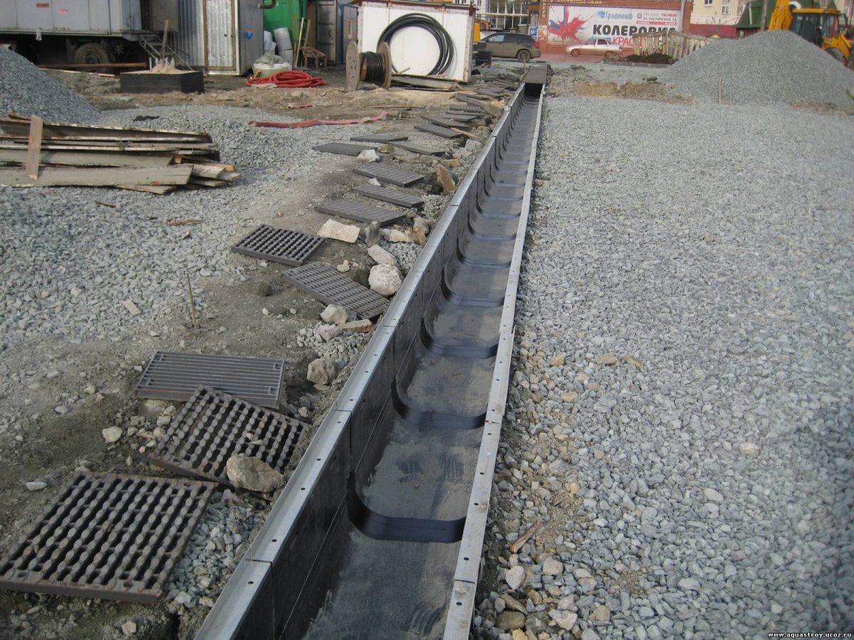 Лоток гранит ливнёвка