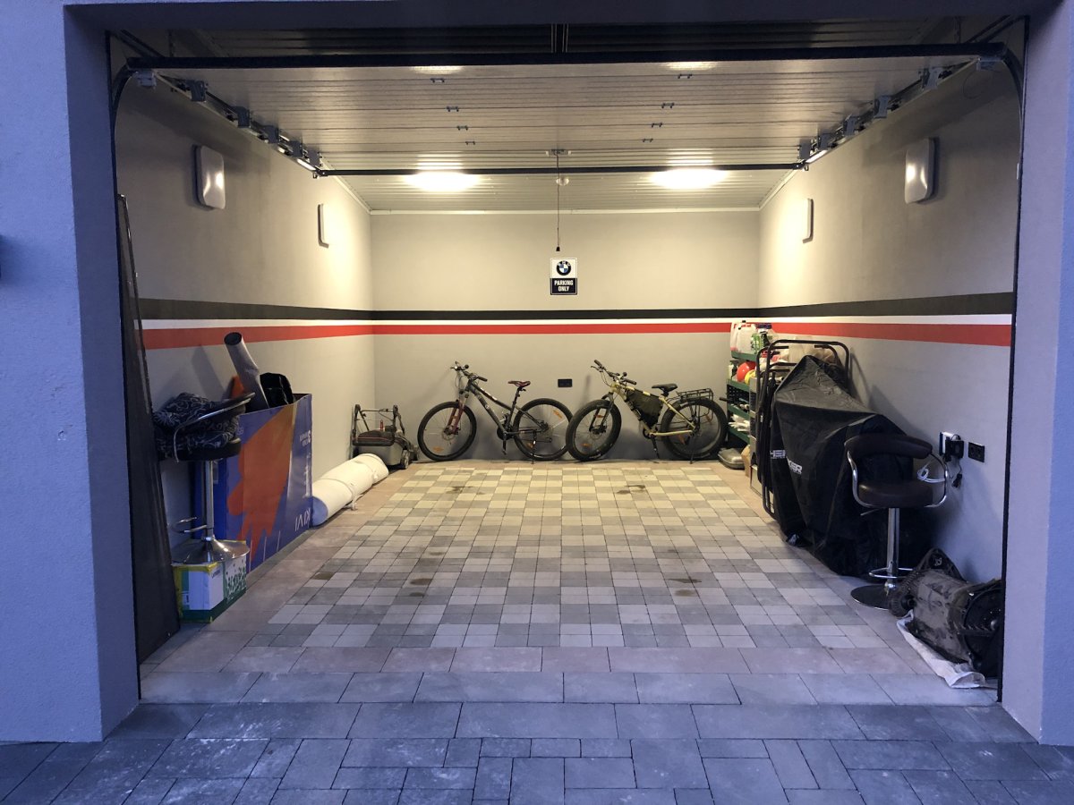 Дизайнерская отделка гаража