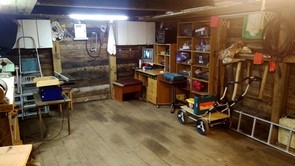 Гараж для посиделок