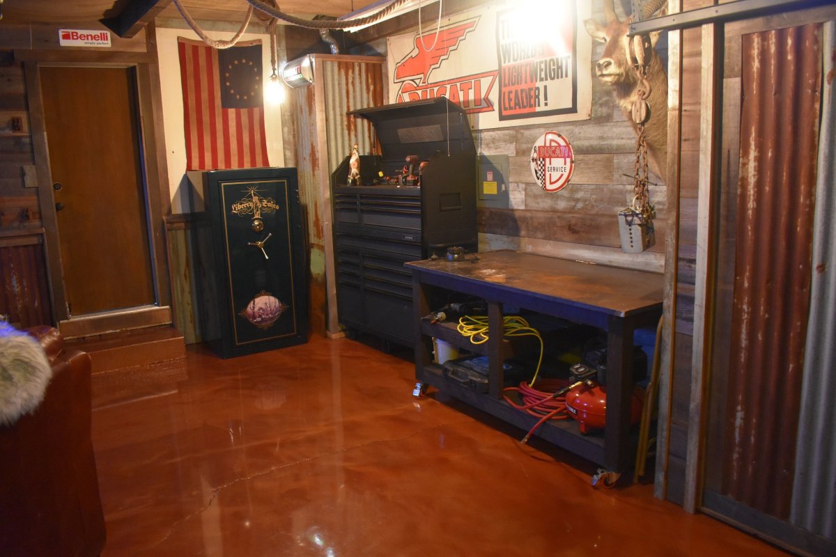 Гостиная лофт оранж в интерьере