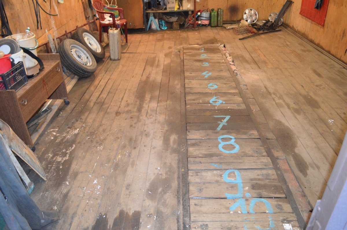 Полы деревянные по лагам в гараже