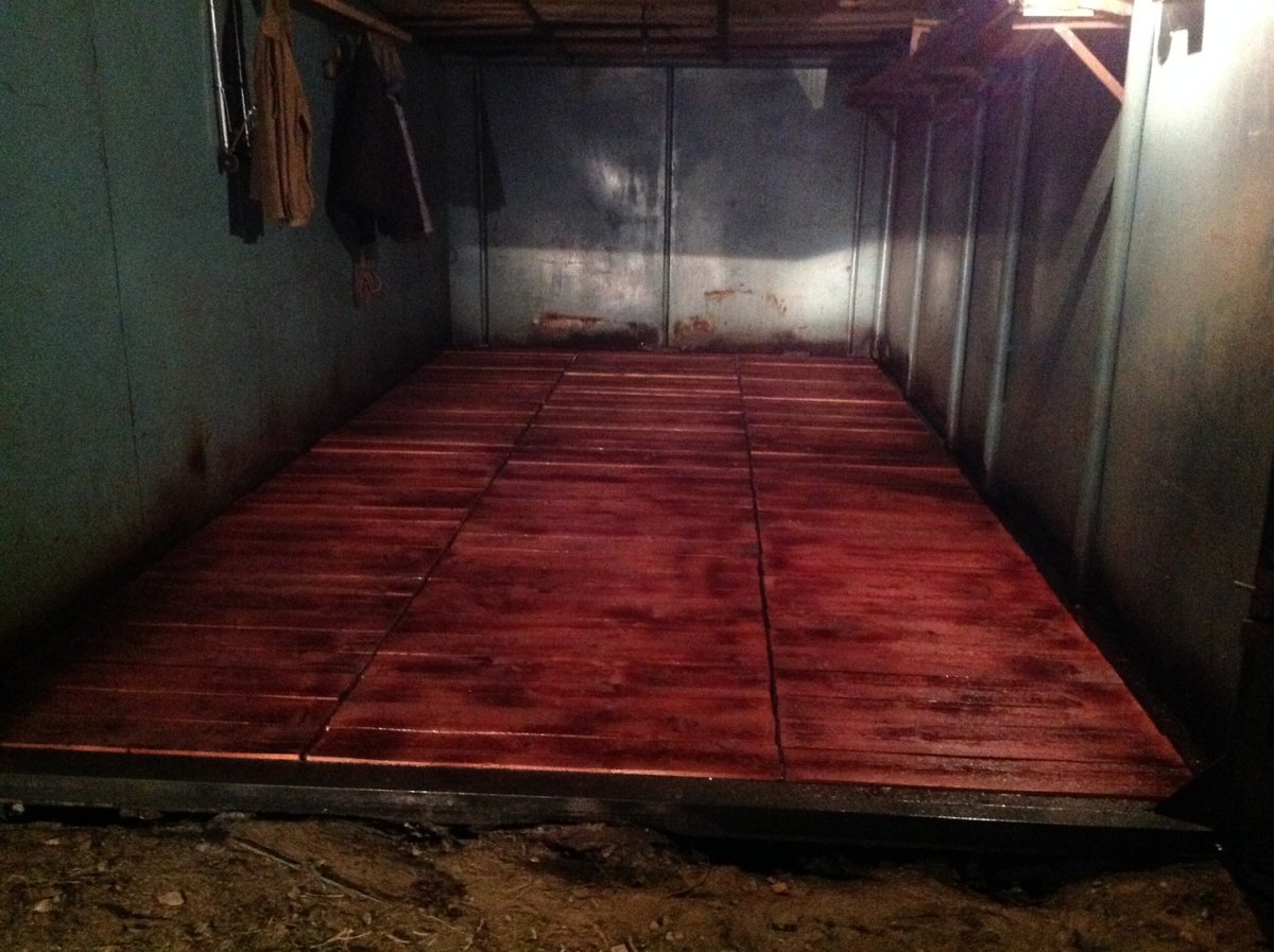 Дизайн пола в гараже