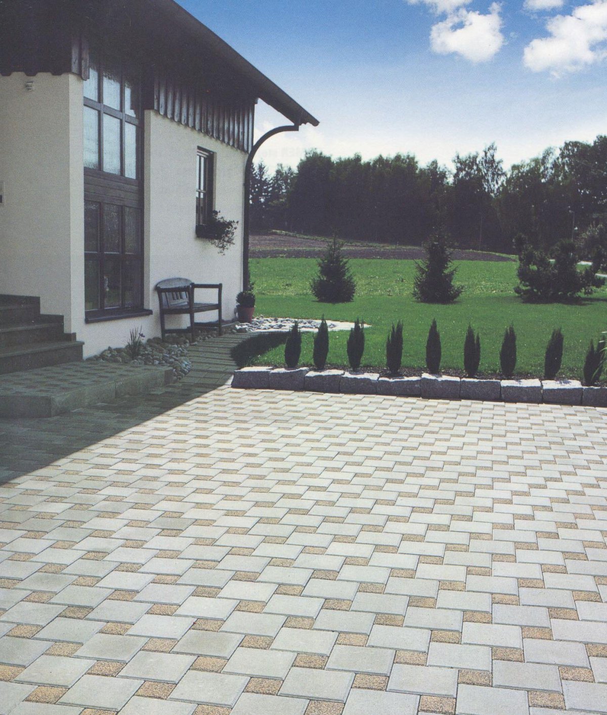 Брусчатка в частном доме