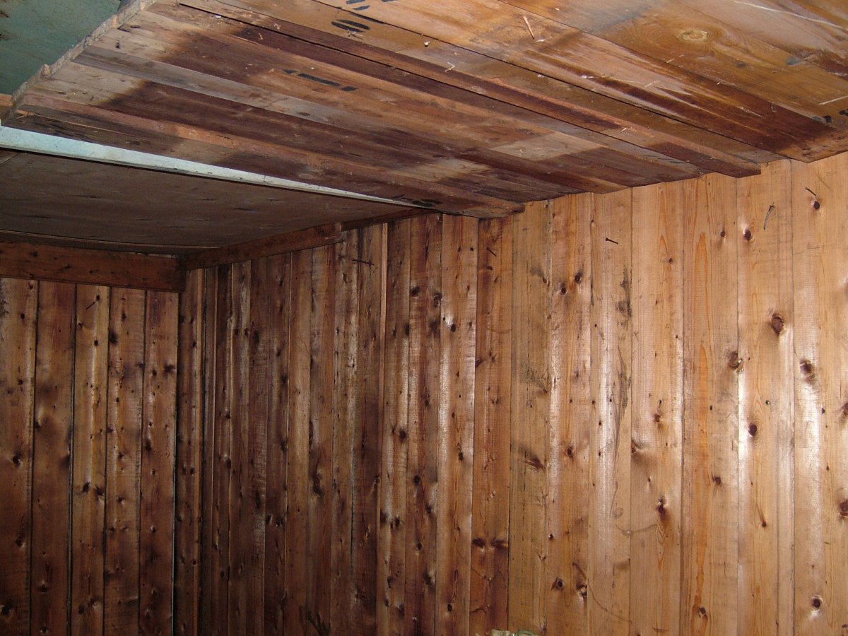 Отделка стен в подвале