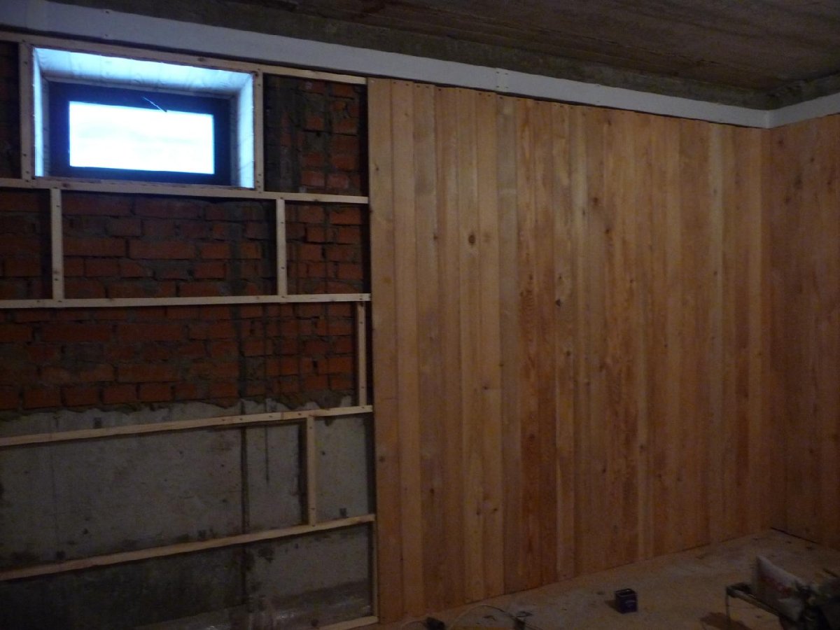 Бытовка Дачная внутри