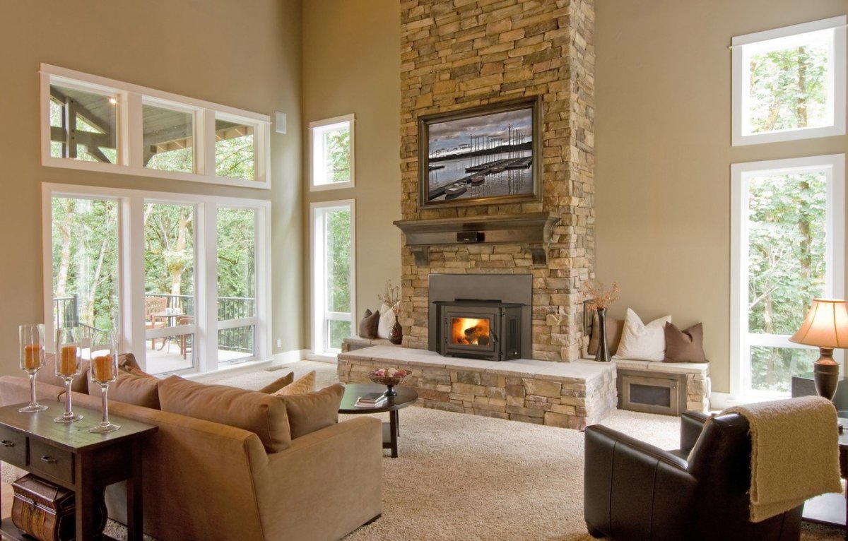 Шторы в гостиную с камином