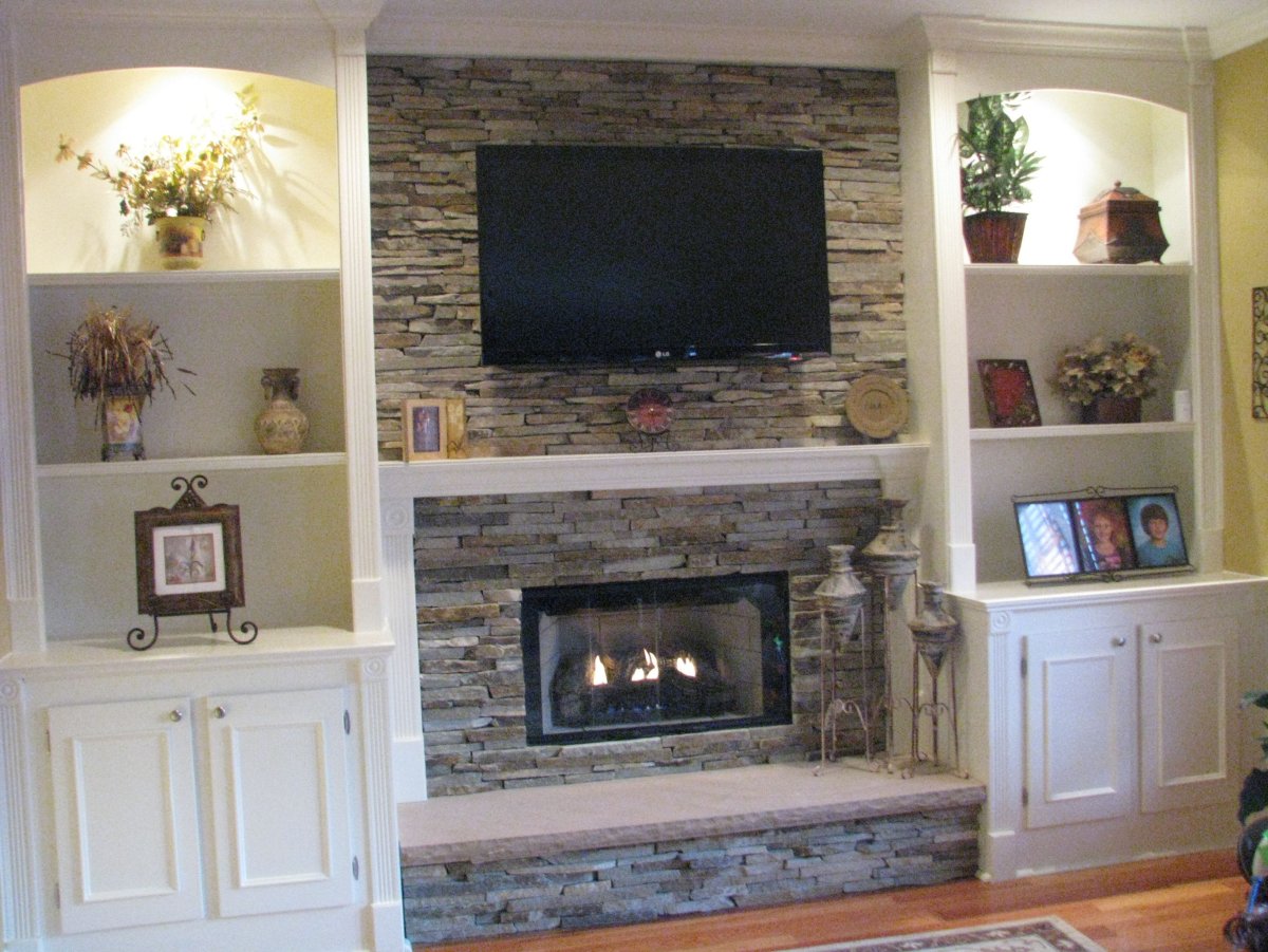 Камин вокруг телевизора