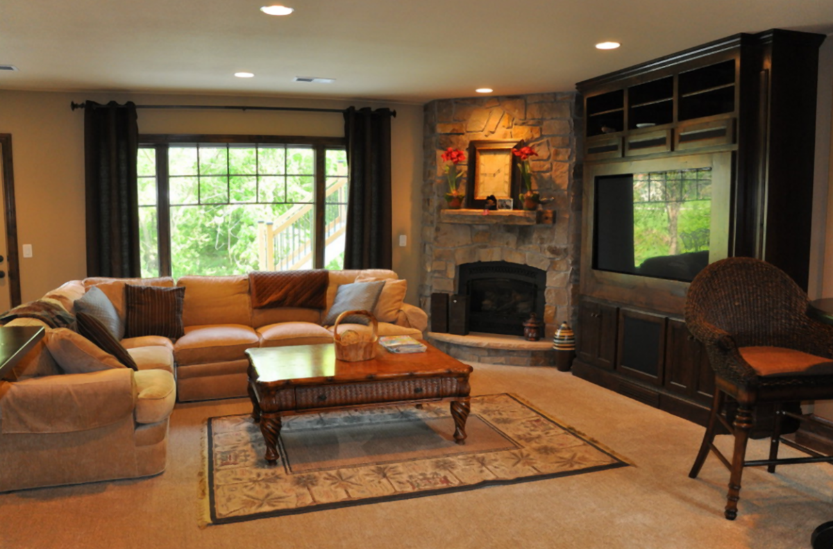 Гостиная с камином интерьер