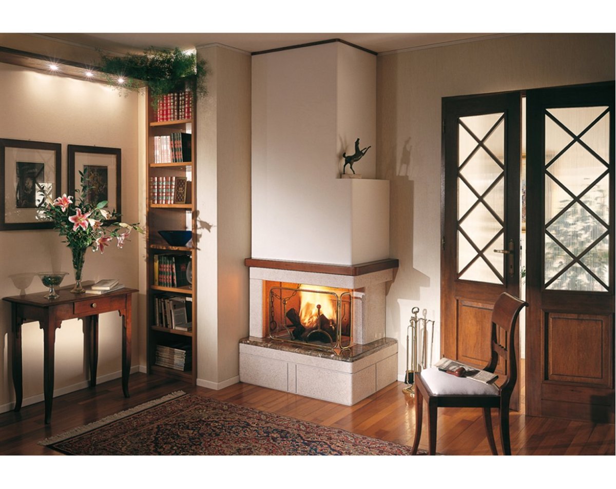 Угловой камин каменный