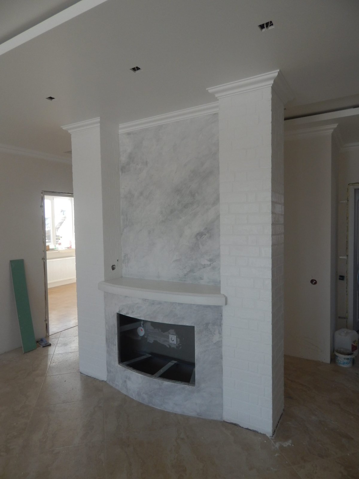 Камин оштукатуренный