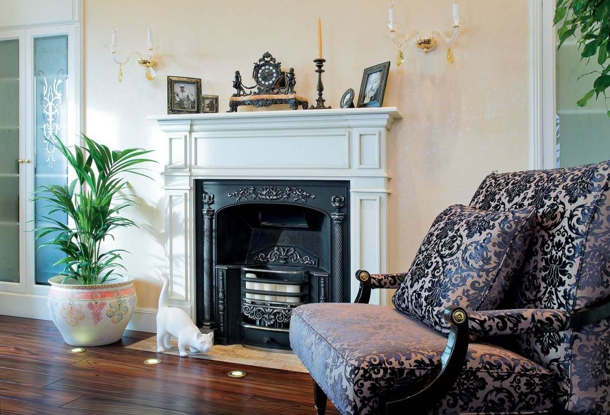 Камин в стиле Неоклассика