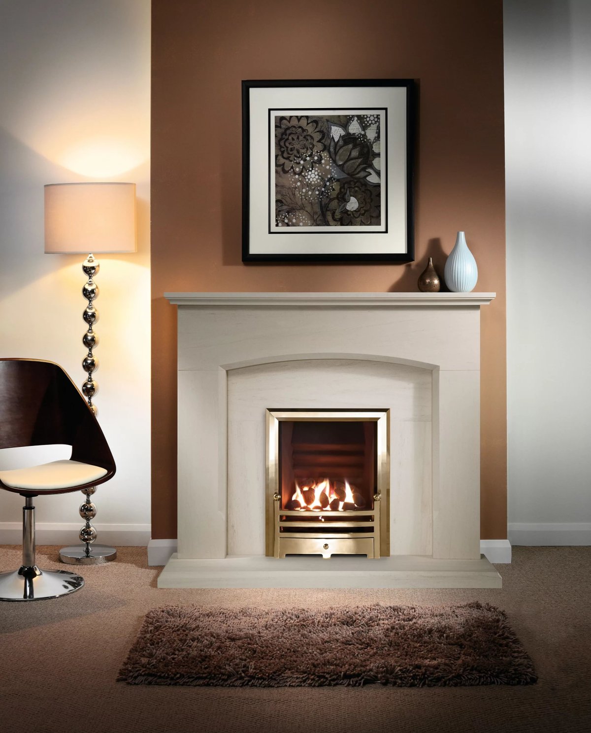 Декоративный камин для квартиры