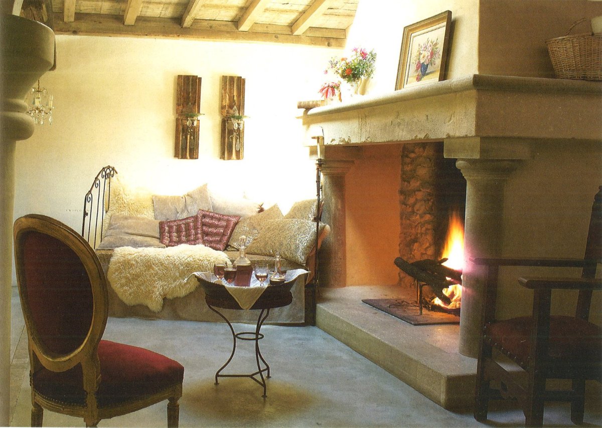 Фальш камин в стиле Прованс в интерьере