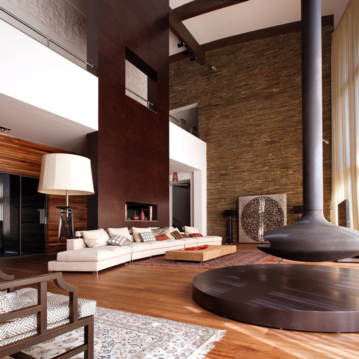 Современный интерьер в частном доме