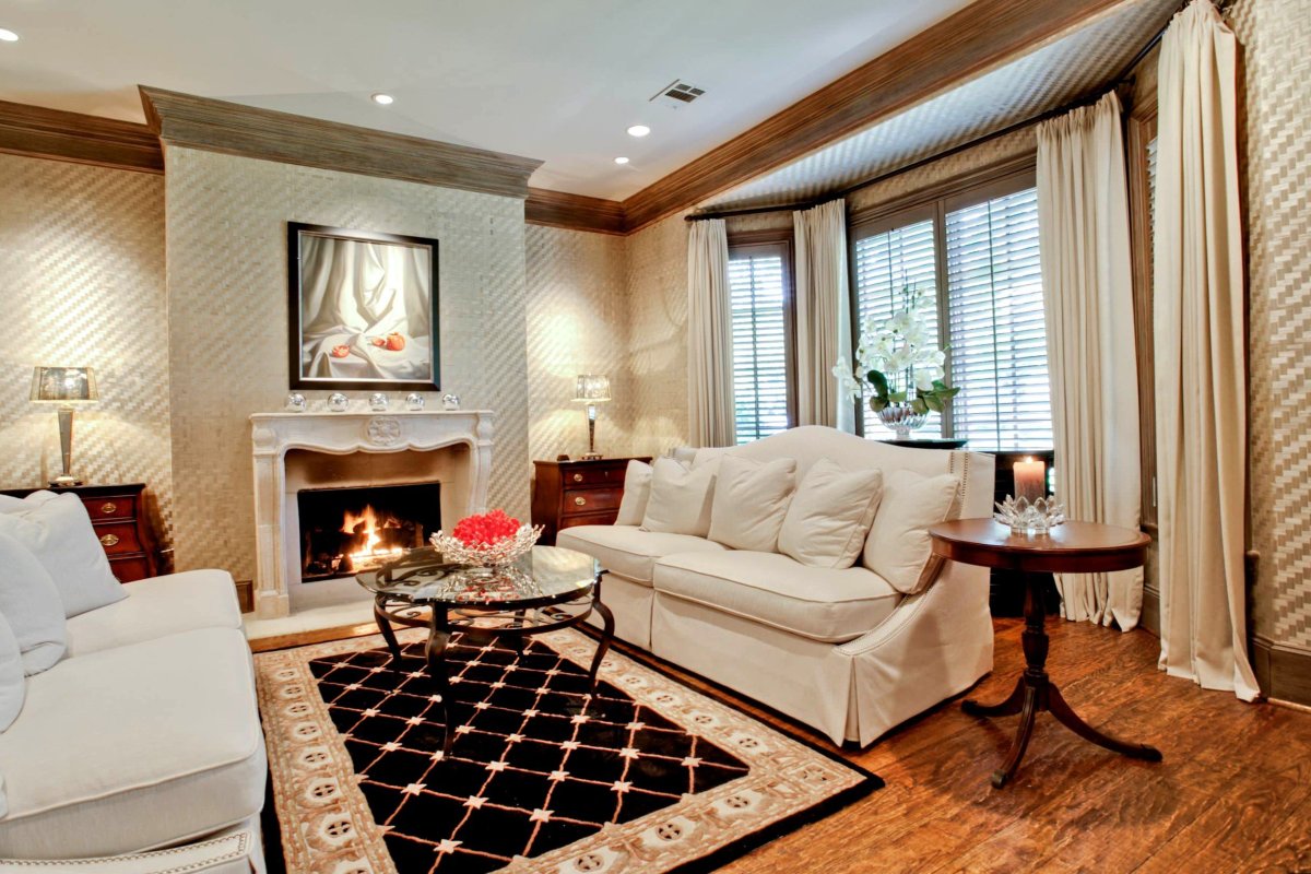 Очень красивая гостиная