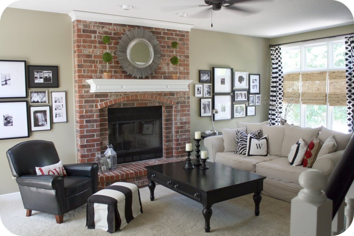 Кирпичный камин в интерьере