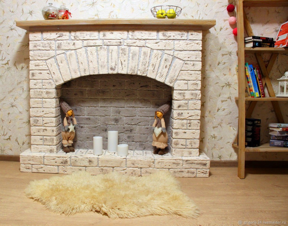 Декоративный камин