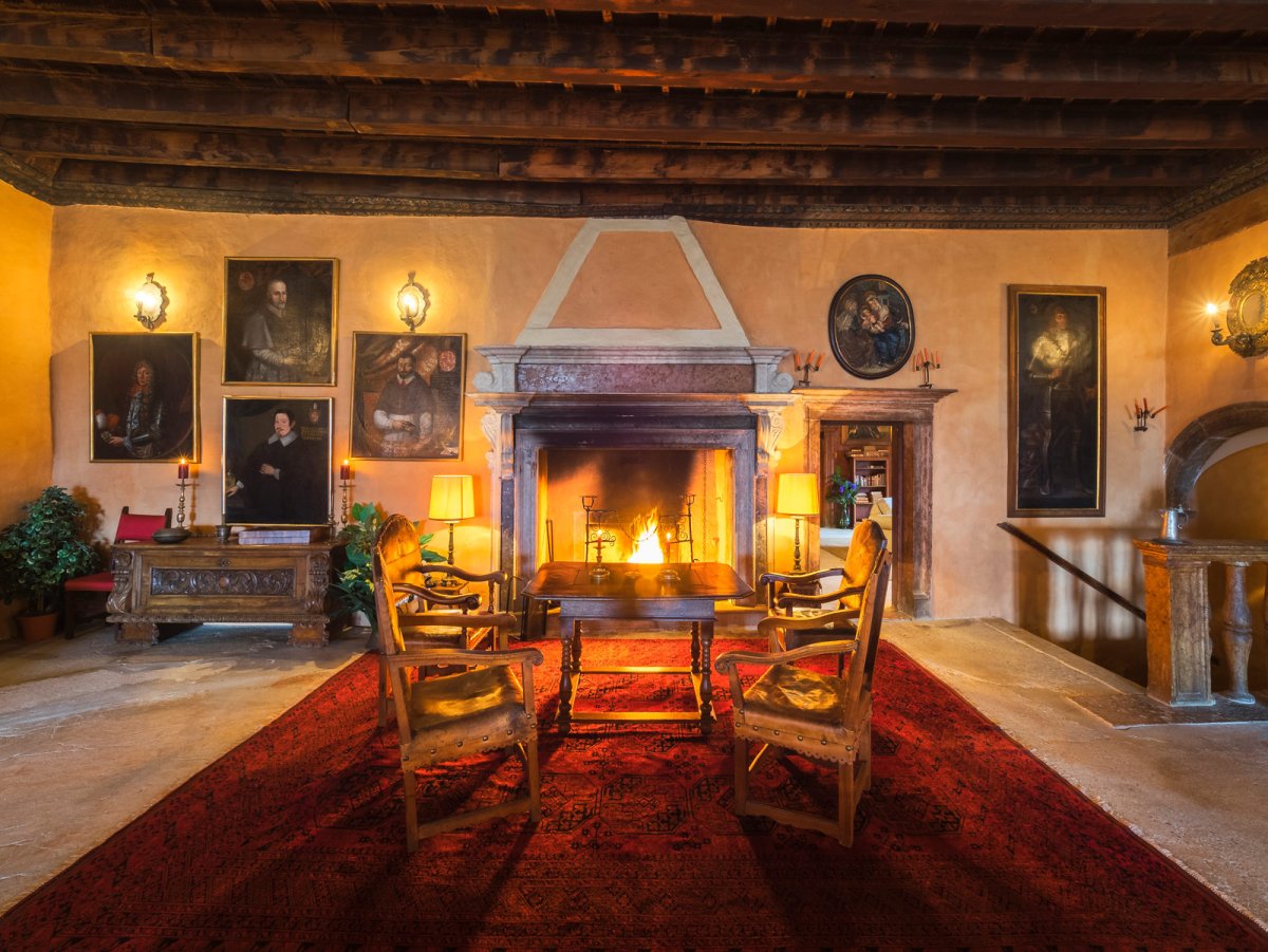 Замки Италии интерьеры