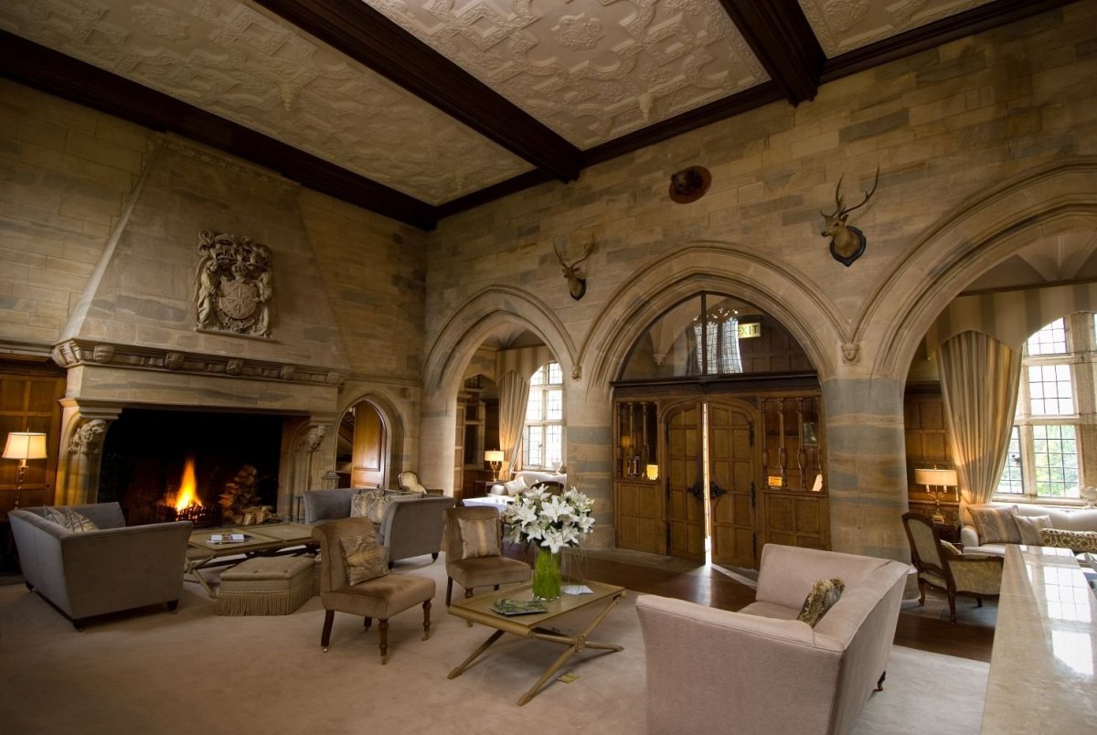 Романский стиль в интерьере