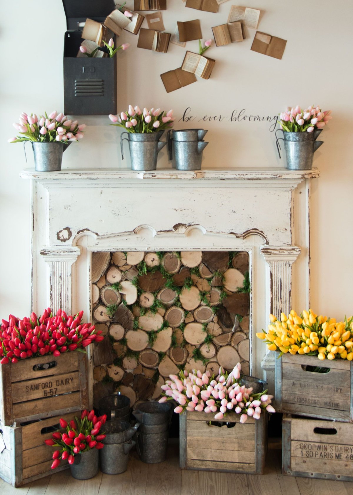 Декор камина в современном стиле