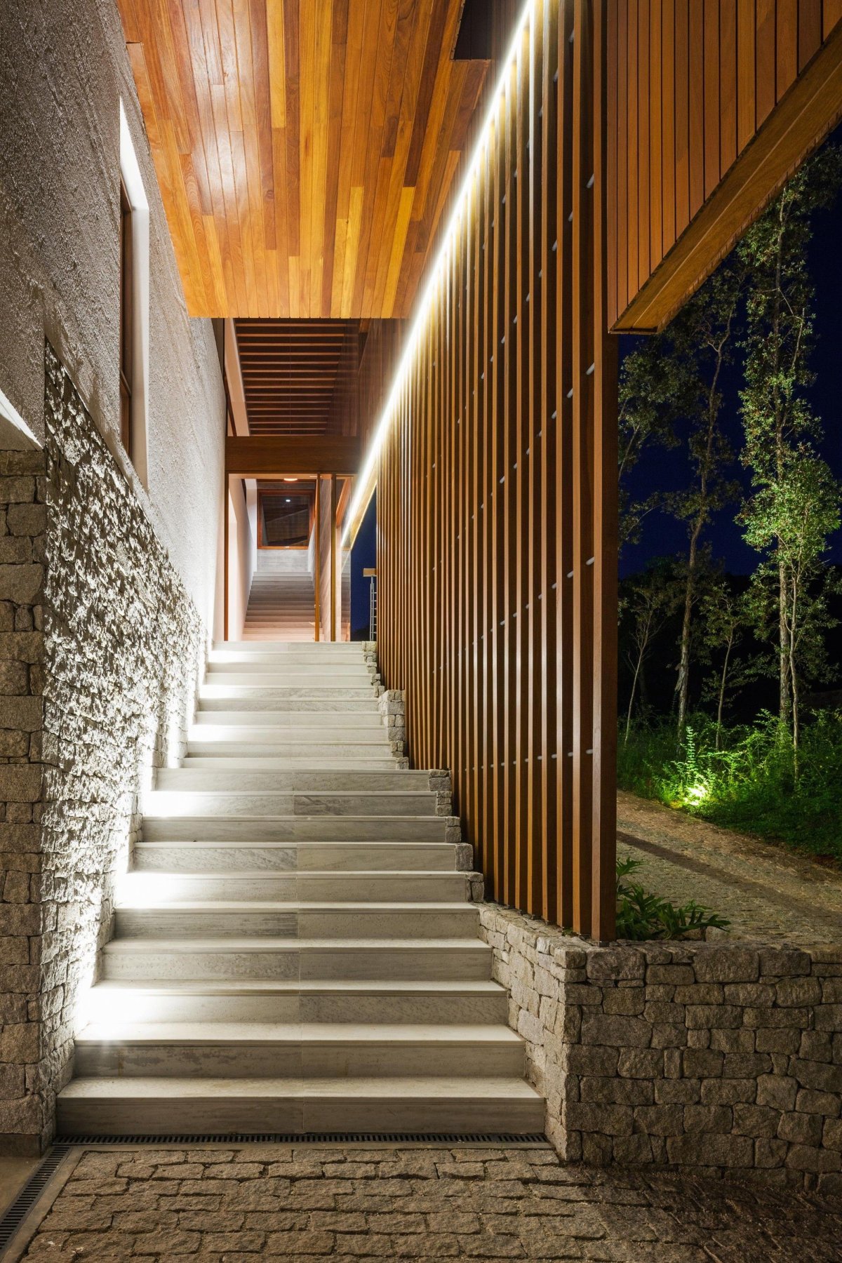 Современные наружные лестницы