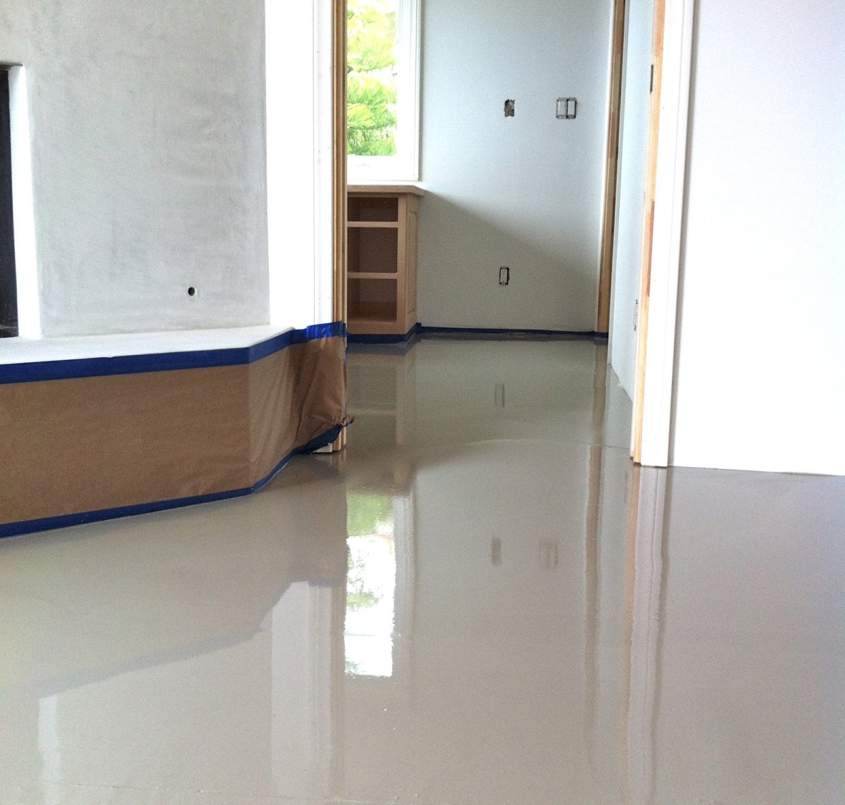 Наливной пол на лестнице