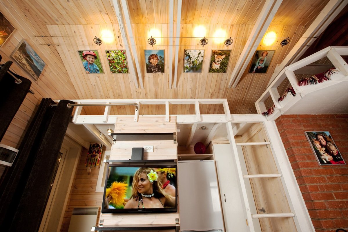 Винтовая лестница на Антресоль