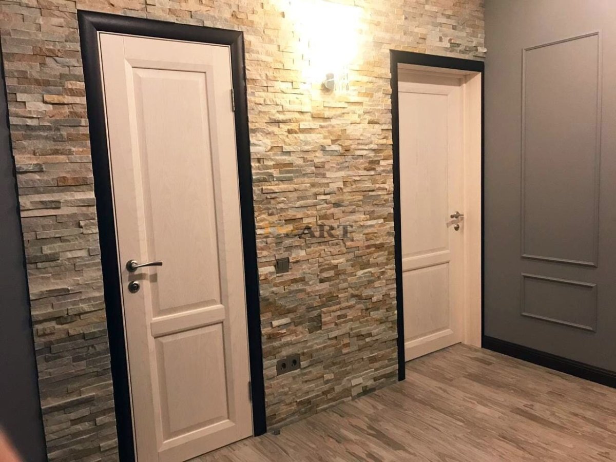 Мраморная лестница в доме