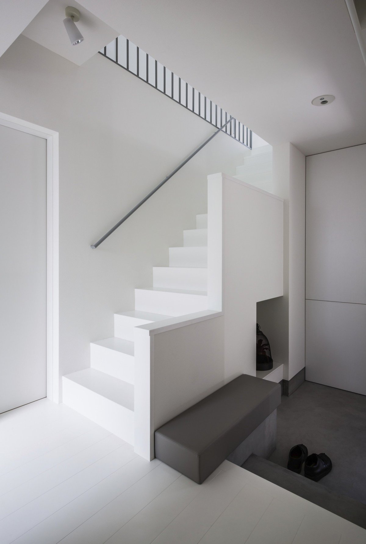 Лестница в стиле Минимализм